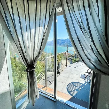 Azzurra Vista * Argegno